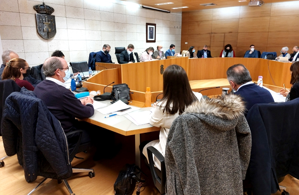 La modificación de la Ordenanza Municipal sobre Implantación de Actividades en Totana, a debate